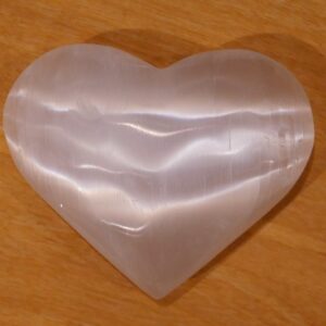 Selenit Hjärta 7 till 8 cm